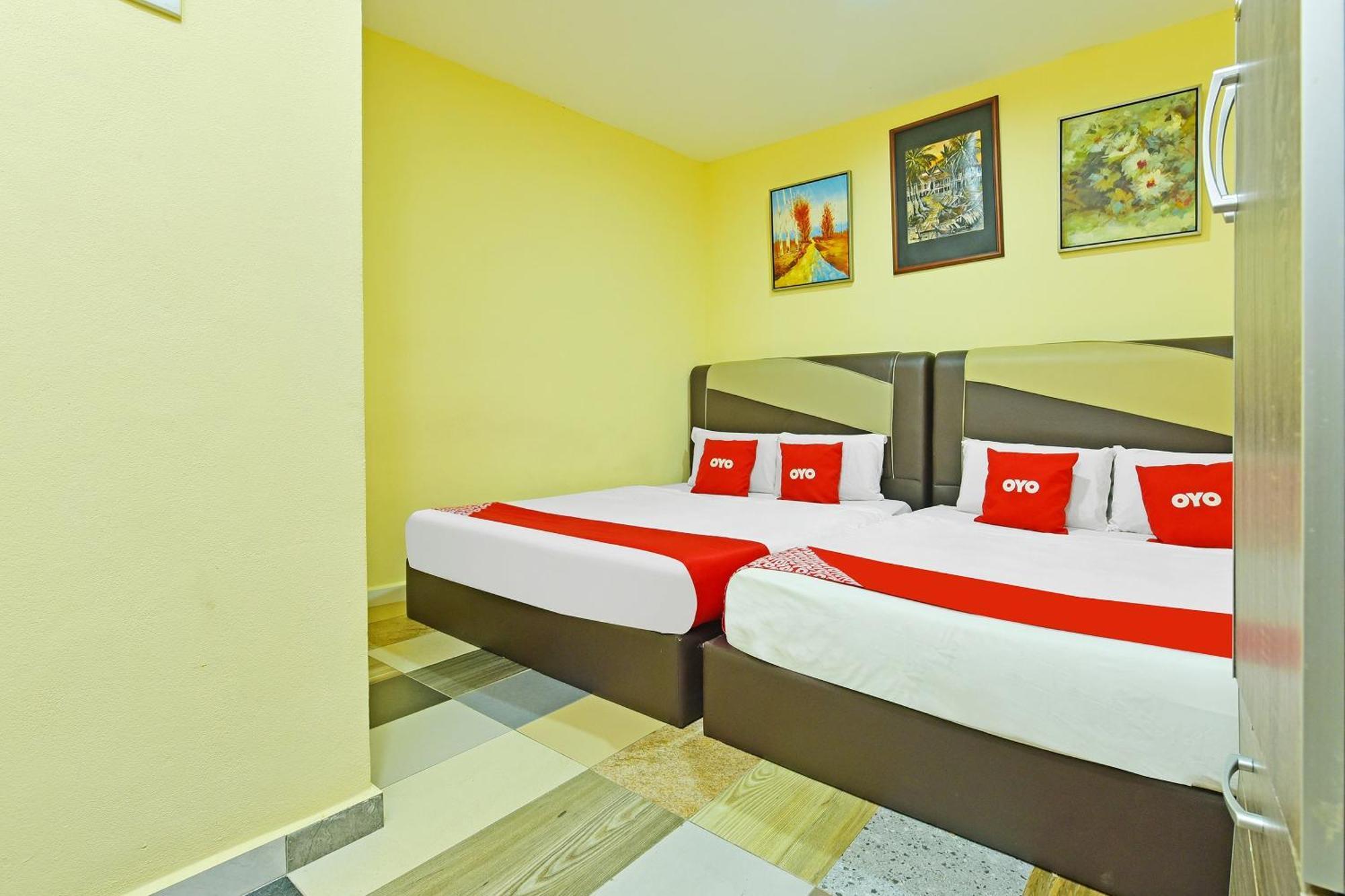 Oyo 873 Bamboo Inn Batu Feringgi Exterior foto